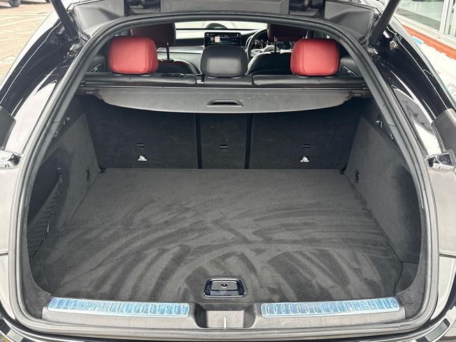MERCEDES-BENZ GLC Photo 12