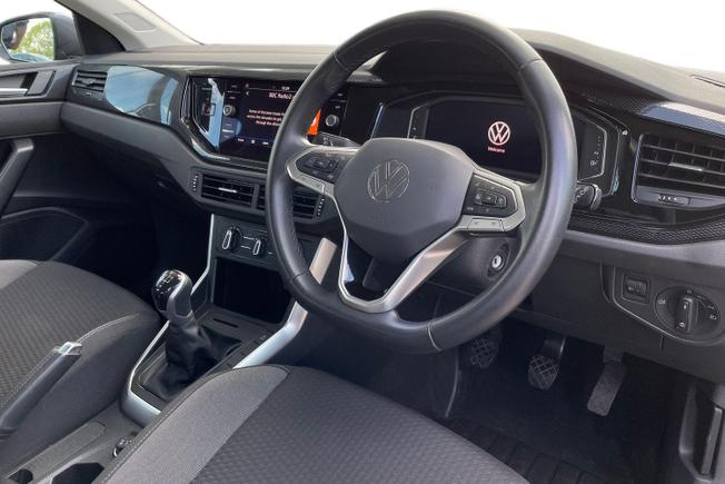 VOLKSWAGEN Polo Photo 6