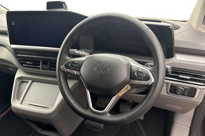 VOLKSWAGEN Transporter Photo 11