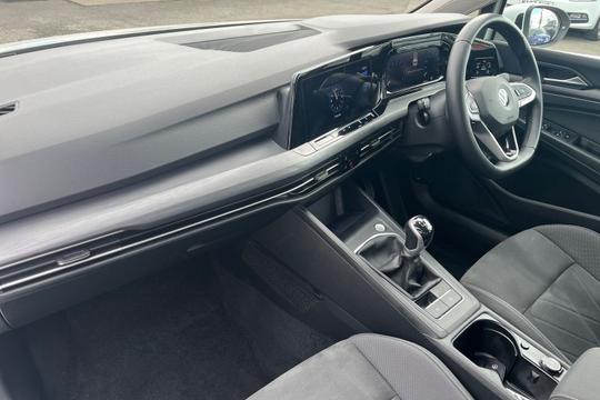 Volkswagen Golf Photo autoimg-e813f8587d007fead636f7919e585d43713e9e11.jpg