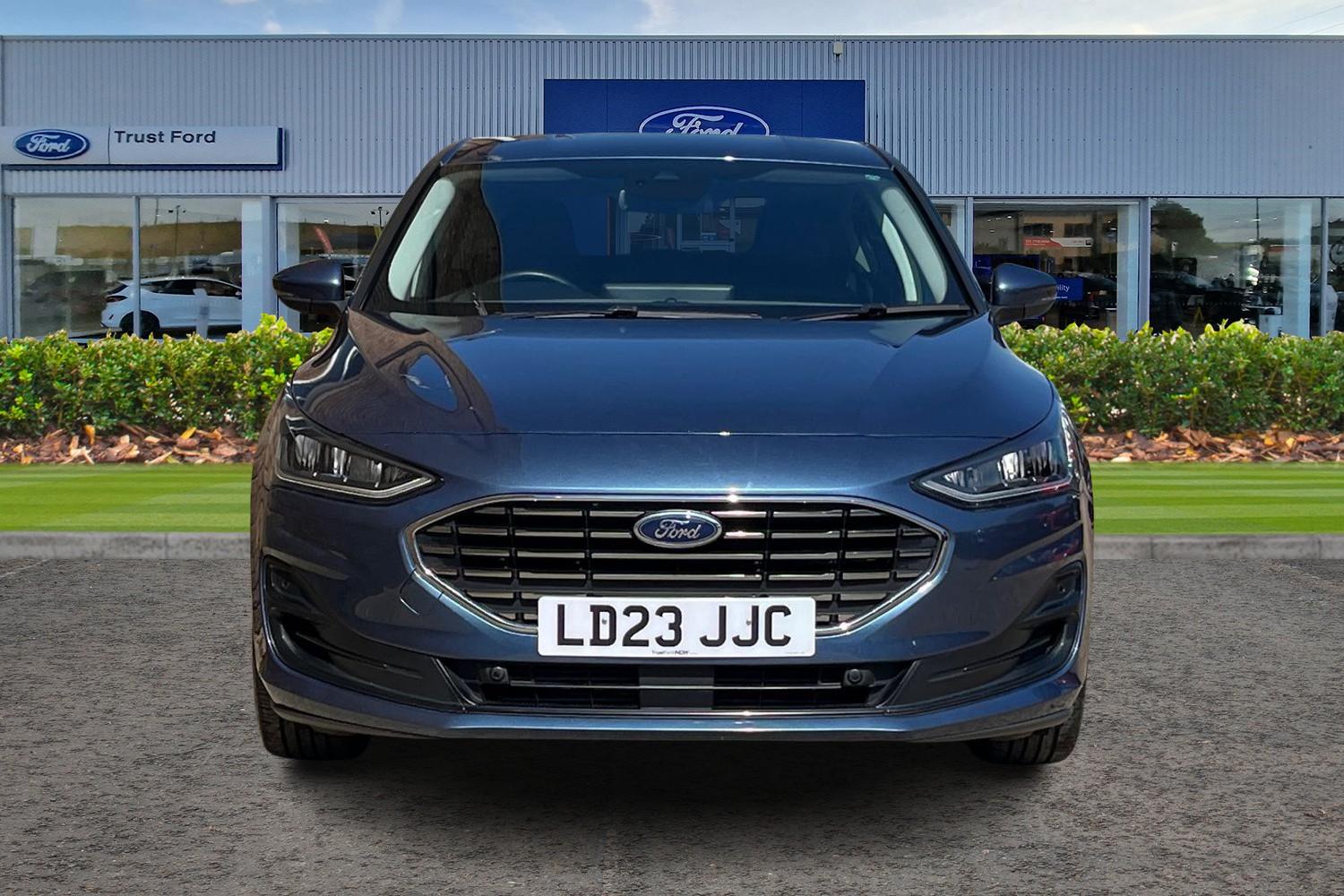Ford FOCUS Photo 5