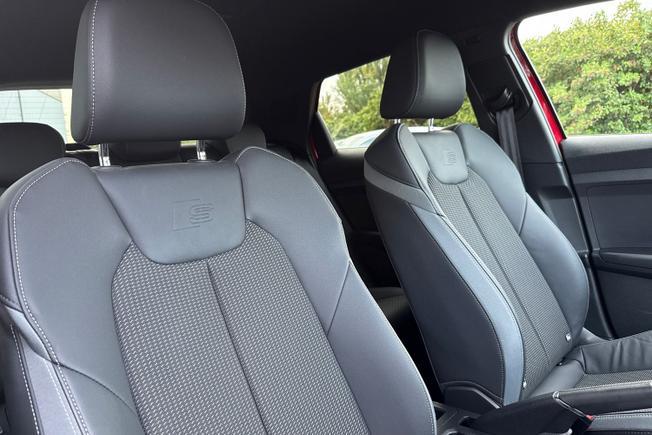 AUDI A1 Photo 32