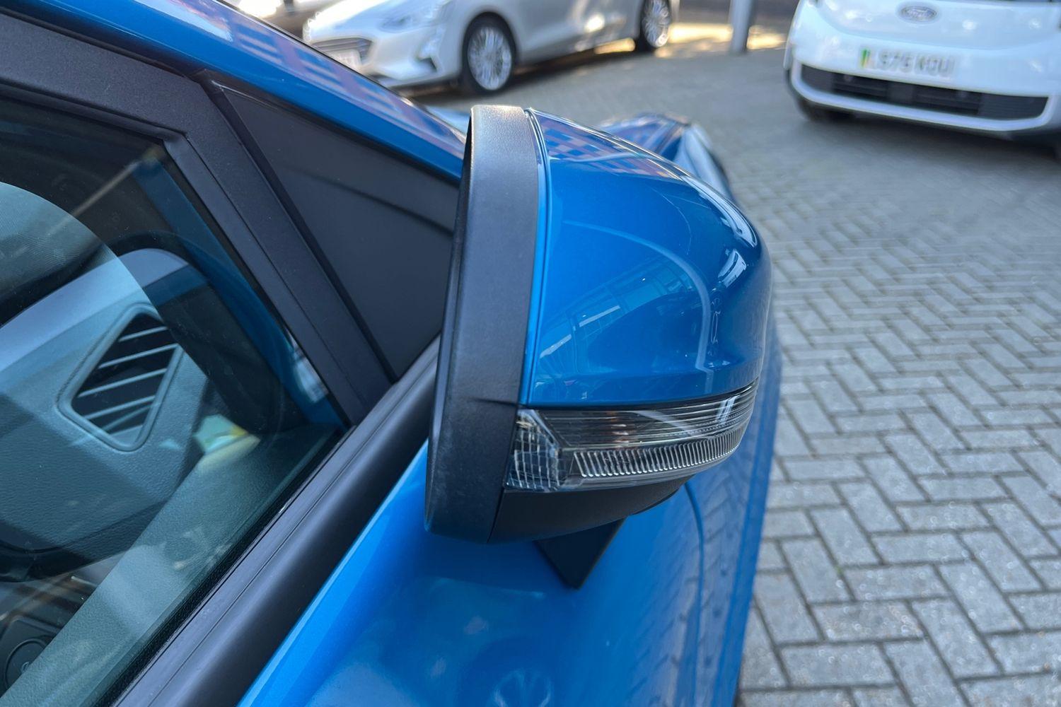 Ford Puma Photo 32
