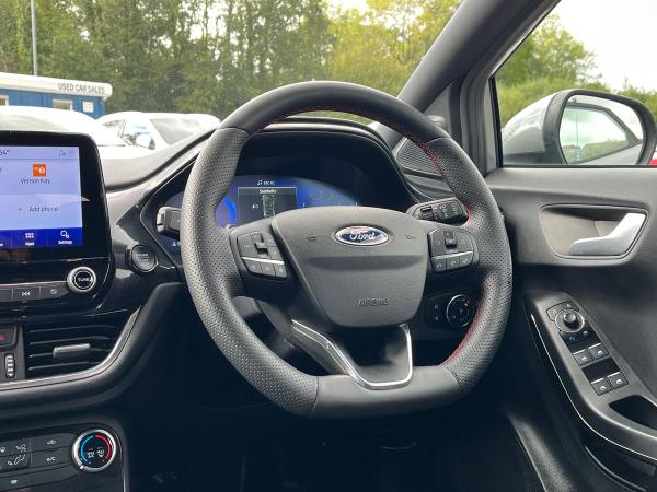Ford Puma Photo autoimg-e81e8000ad2e324961323131d356340faf2db3d7.jpg