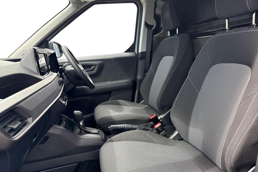 Ford TRANSIT COURIER Photo autoimg-e825557a95b671017b191659b840c3a99339f83d.jpg