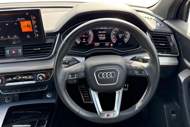 Audi Q5 Photo 11
