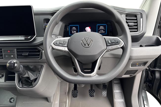 VOLKSWAGEN Crafter Photo 11