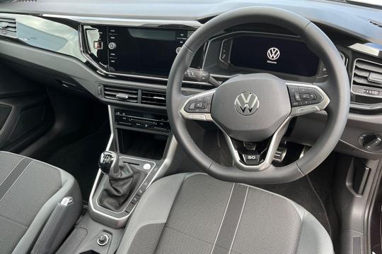 Volkswagen Polo Photo autoimg-e82b0a15a09fa59a98853d3ab245b69f52d38144.jpg