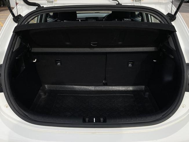 KIA Rio Photo 12