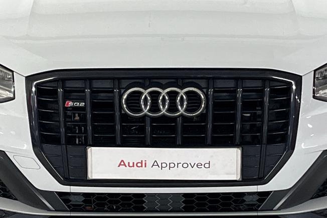 AUDI SQ2 Photo 39