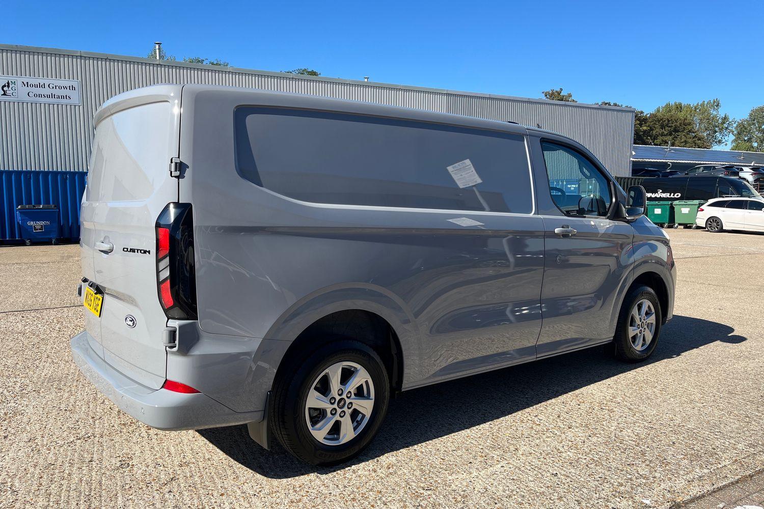 Ford TRANSIT CUSTOM Photo 6