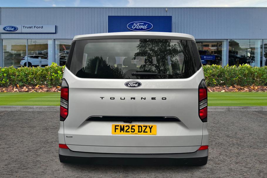 Used Ford TOURNEO CUSTOM 13
