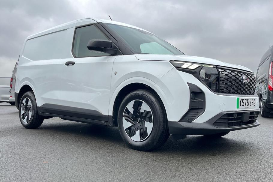 Used Ford E-TRANSIT COURIER YS75ZFG 35