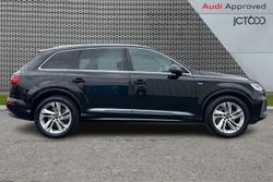 Audi Q7 Photo 4