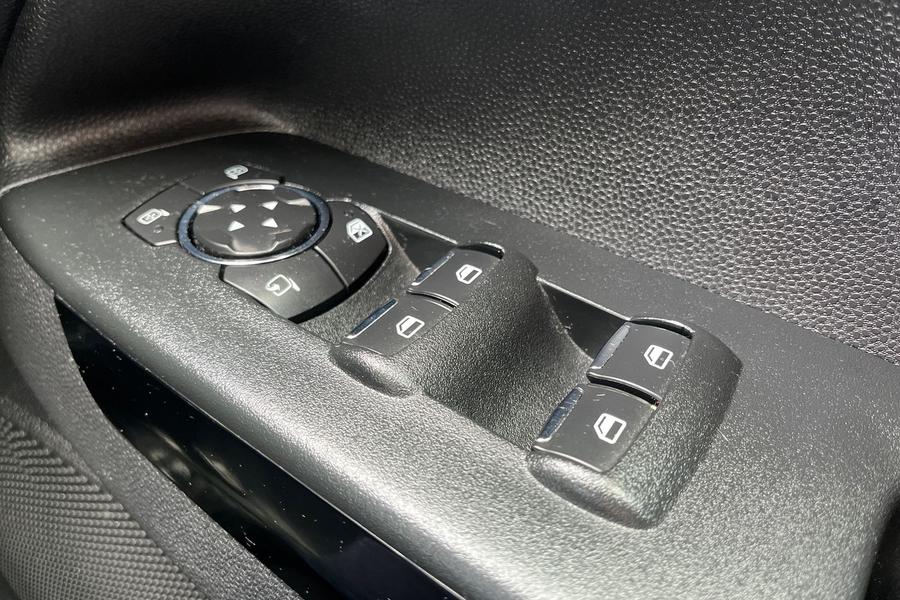 Ford ECOSPORT Photo autoimg-e838b1eeea94ebb34b914dd219579bd39a46c25b.jpg