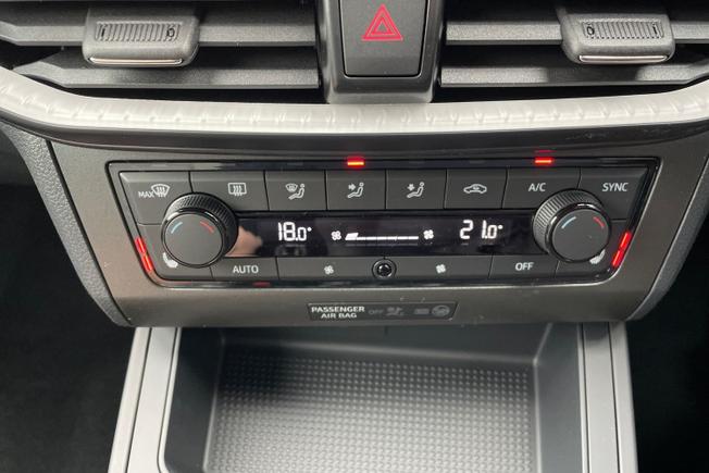 SEAT Ibiza Photo 29