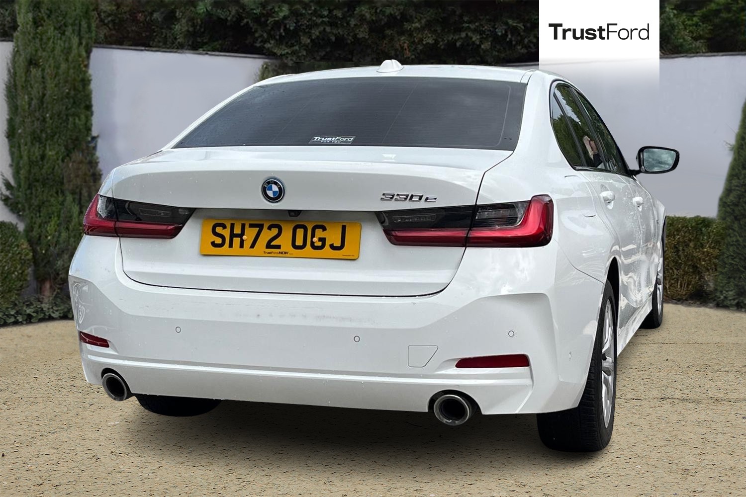 BMW 3 SERIES Photo 3