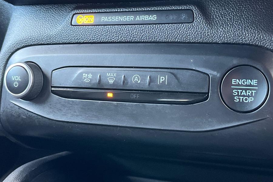 Ford FOCUS Photo autoimg-e83bd1d38ac160eaff79b1a2b926a4471c0881bd.jpg