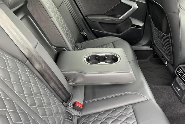 AUDI  S3 Saloon Photo 48