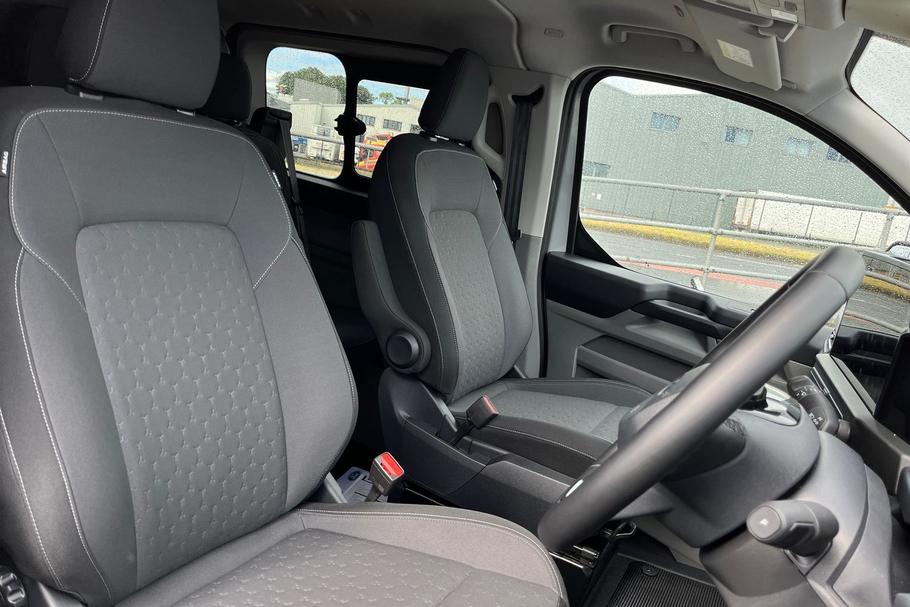 Used Ford TRANSIT CUSTOM JMZ6808 17