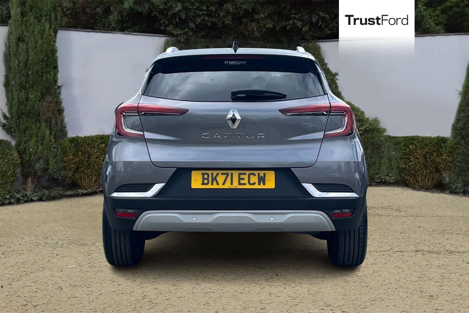 Renault CAPTUR Photo 6