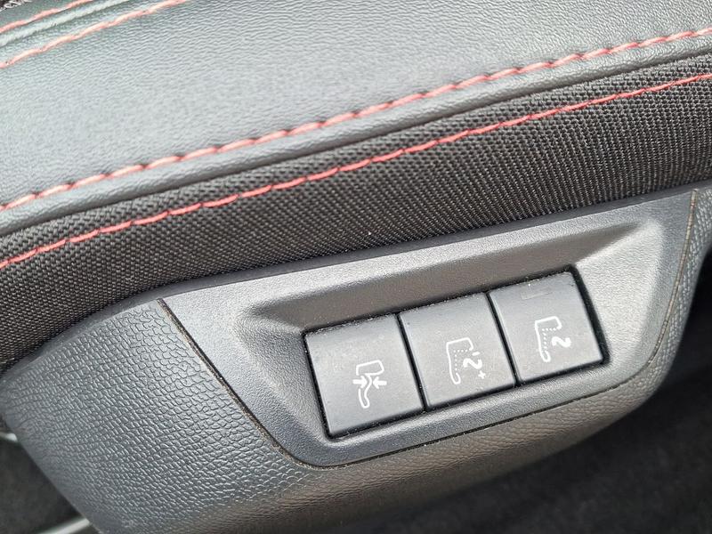 Used Peugeot 308 NU69VXE 49