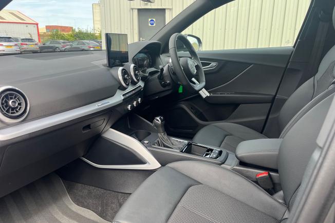 AUDI Q2 Photo 26