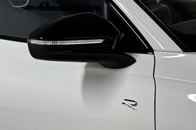 VOLKSWAGEN Tiguan Photo 20