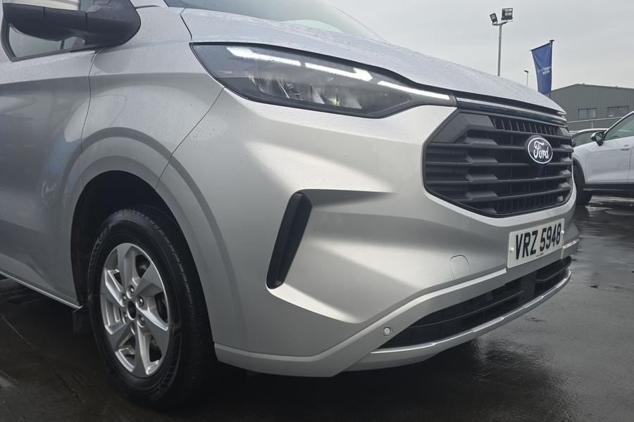 Ford TRANSIT CUSTOM Photo autoimg-e841dd6a18d382cdcf37d2c999895c4641a5fe77.jpg