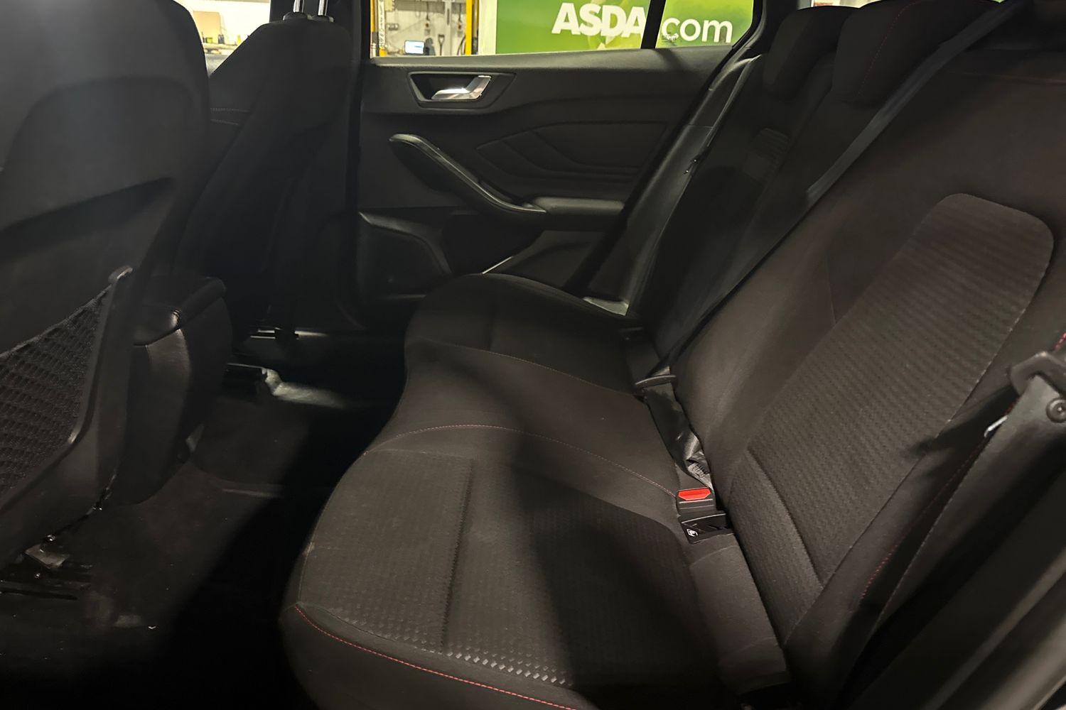 Ford FOCUS Photo 19