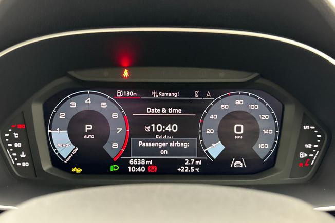 AUDI Q3 Photo 15