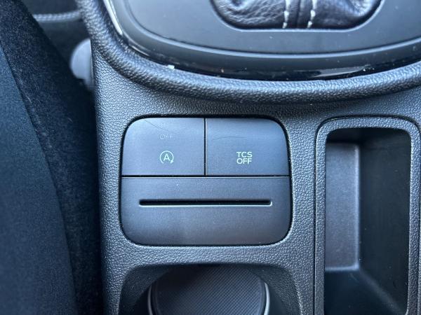 Ford Fiesta Photo autoimg-e84da915ed7852ea00a71724b03386dc0170490a.jpg