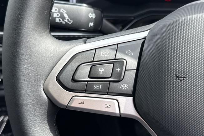 VOLKSWAGEN Polo Photo 16