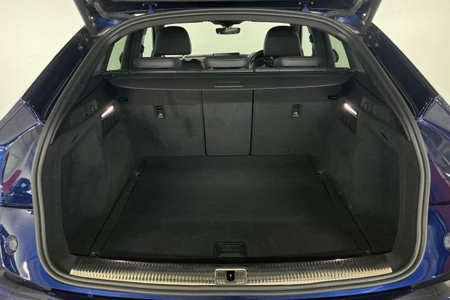 AUDI Q5 Photo 12