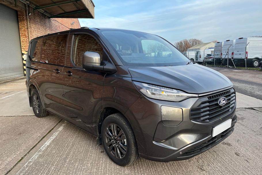 Used Ford TRANSIT CUSTOM LL75RUW 24