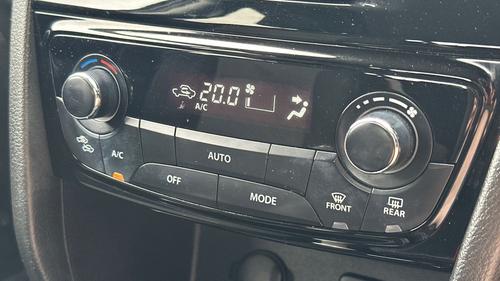 Suzuki VITARA Photo autoimg-e854bc33a22747f5a35f721a4deea1bff90059e8.jpg