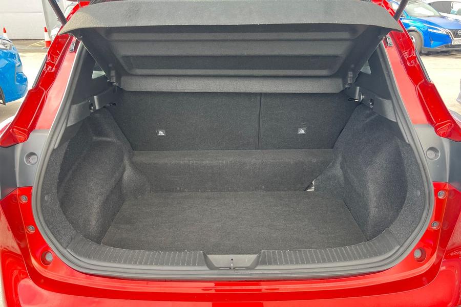 Nissan QASHQAI Photo autoimg-e857aac46dce439ddb73fa0c5c62f8a471841563.jpg