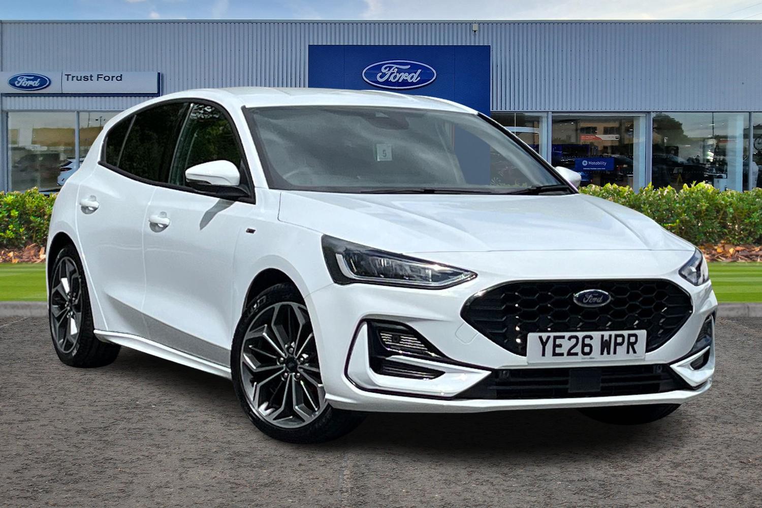 Ford FOCUS Photo 0