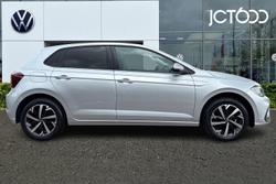 VOLKSWAGEN Polo Photo 4