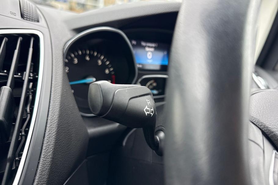 Used Ford C-MAX YC66ODK 14