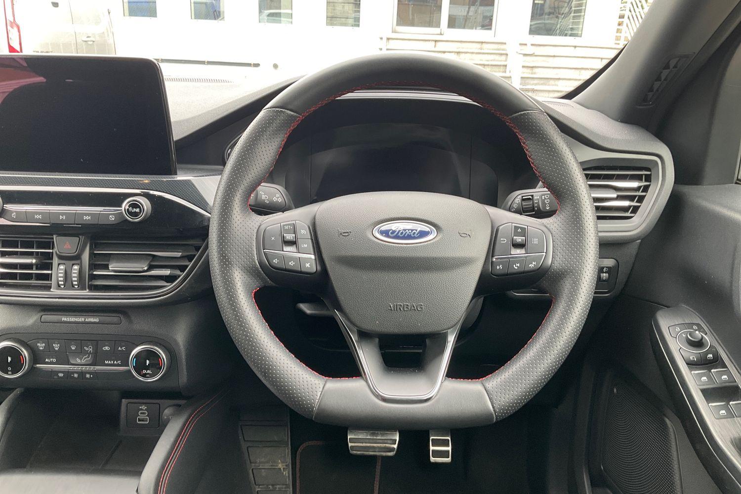 Ford KUGA Photo 11