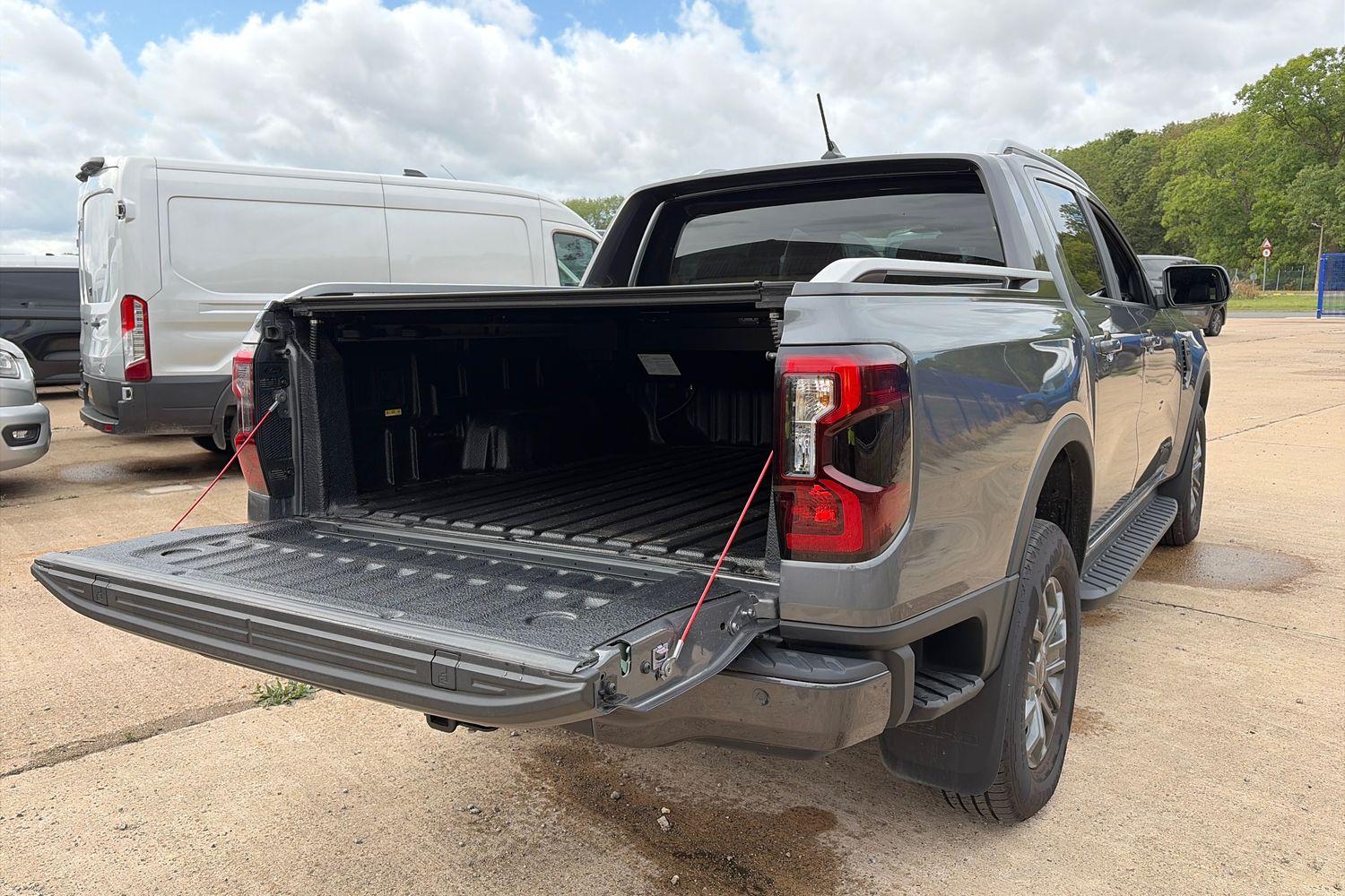 Ford RANGER Photo 6