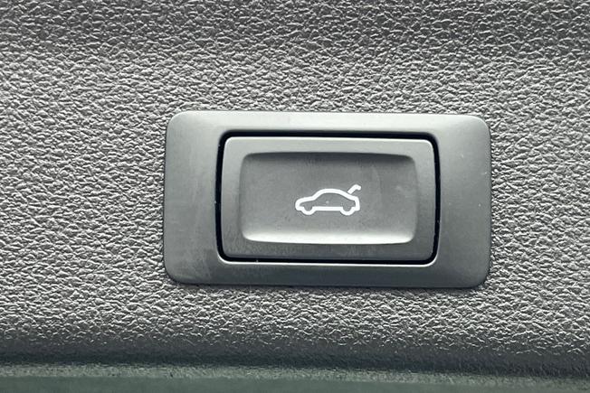 AUDI A6 Avant Photo 38