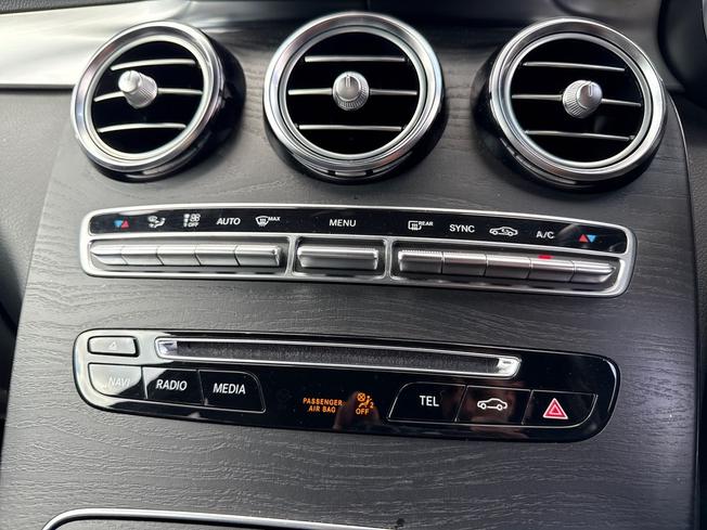 MERCEDES-BENZ Glc Photo 33