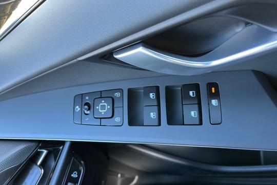 Kia Niro Photo autoimg-e866de2f9f50335e4567df4b1cddf77afccfb286.jpg