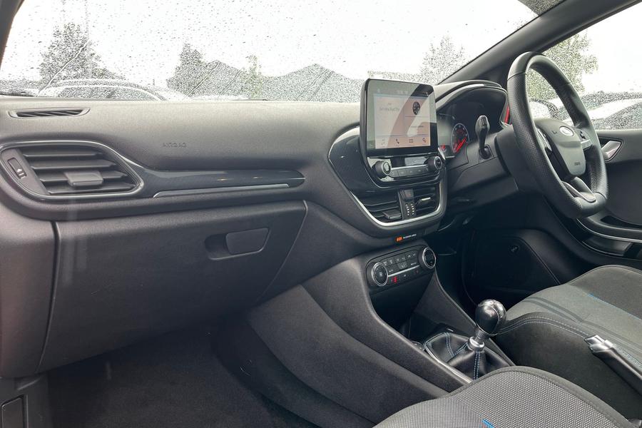 Ford Fiesta Photo autoimg-e8690203685431d92e7b5c13c103926bf836d7fb.jpg