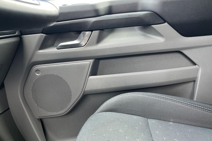 Ford TRANSIT CUSTOM Photo autoimg-e8690bc4b8b68cd7e2a8b817f52cddb0045aea22.jpg