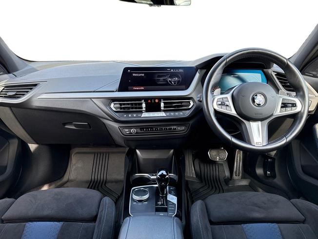 BMW 1 Series Photo 10