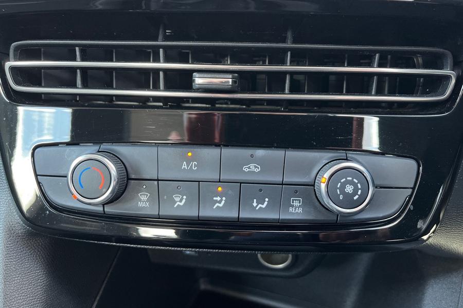 Vauxhall Mokka Photo autoimg-e86d091edd2c6bd1e091b44736bc50cbcc4c54f0.jpg
