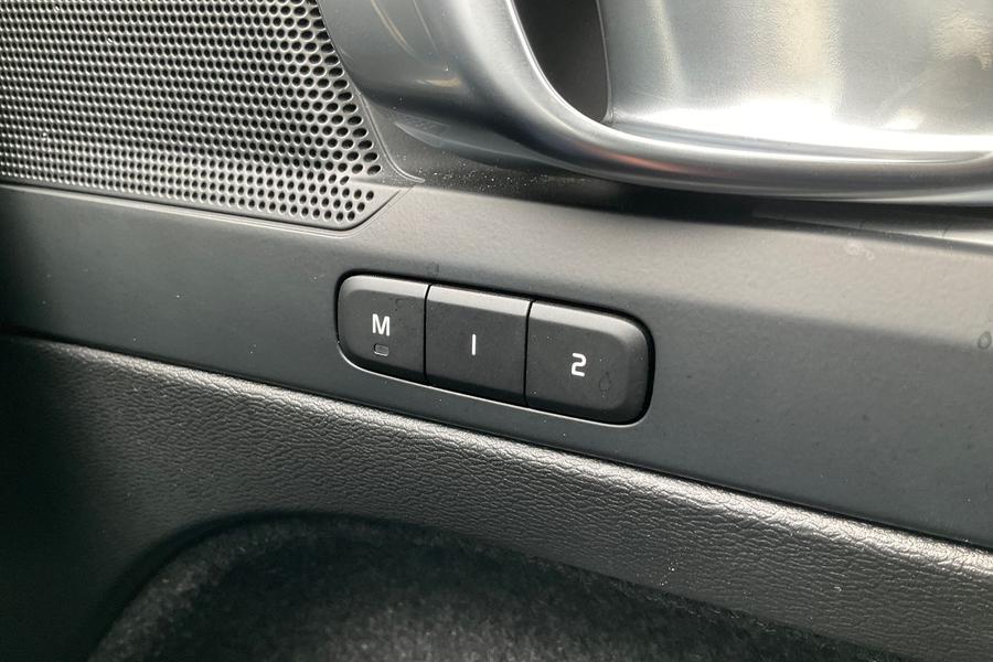 Volvo XC40 Photo autoimg-e8729208f17c4ec16dee255af03111d52f5b400f.jpg